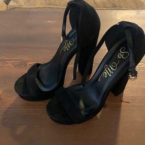Women’s chunky strappy black suede heels